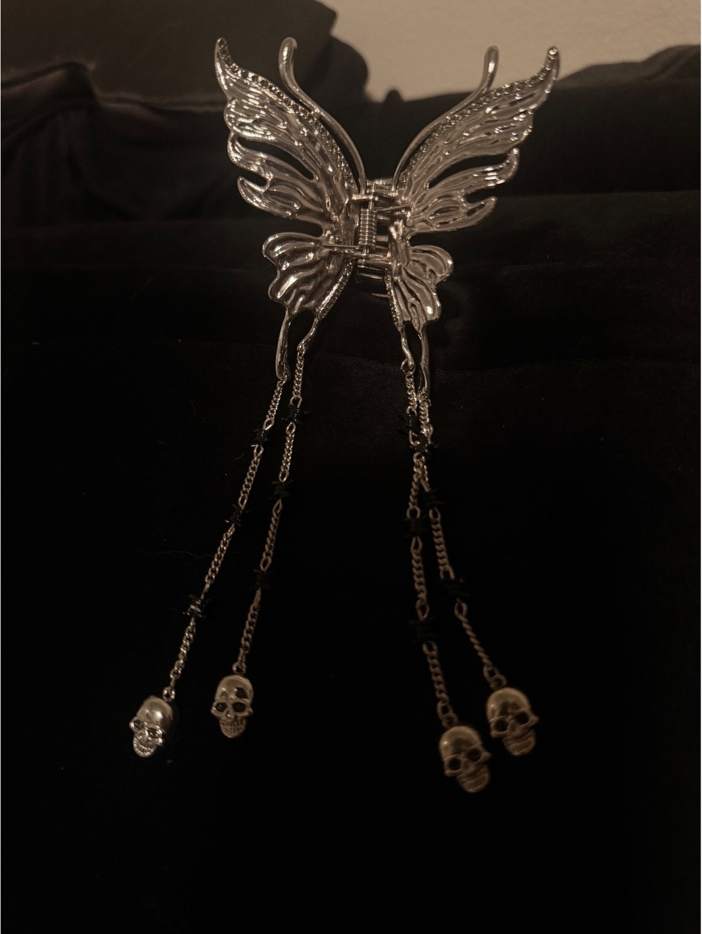 Hot Topic Silver Butterfly Hair Clip with Skull and Star Chain Dangles